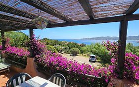 LA TERRAZZA SUL MARE - villino panoramico con vista su Caprera e a 150 mt dal mare
